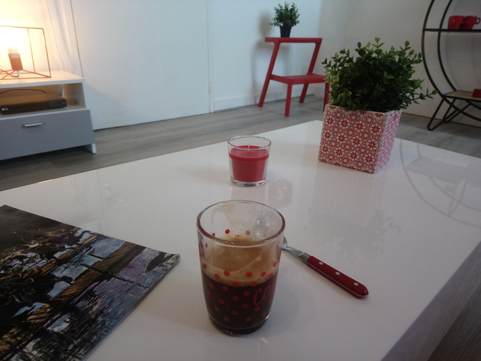 Food & Drinks 4, Appart Cosy Brest Les Capucins, Finistère