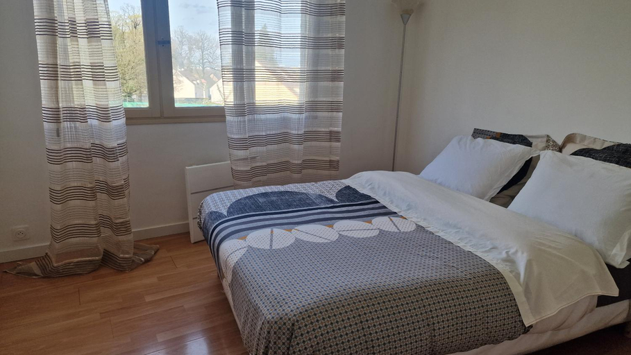 Others 4, Chambre balcon, Seine-Saint-Denis