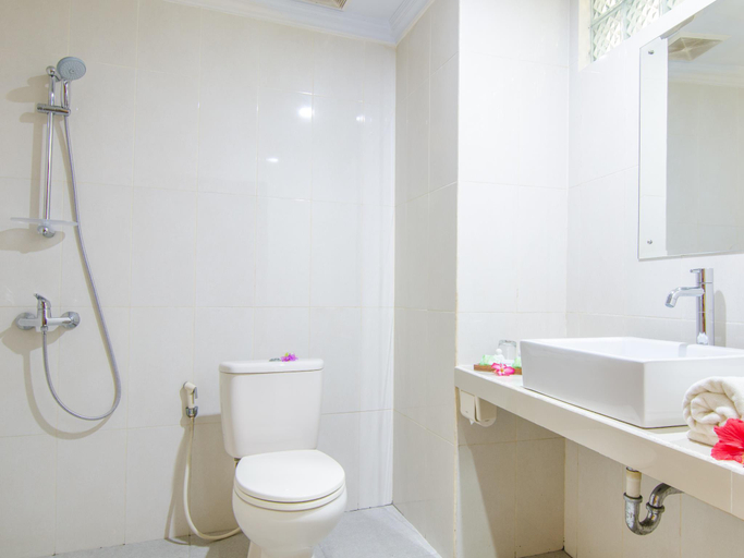 Bathroom 5