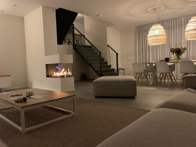 Others 4, Waterfront holiday home in Arnemuiden, Middelburg