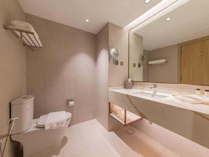 Bathroom 5, Glenmarie Hotel & Golf Resort, Shah Alam