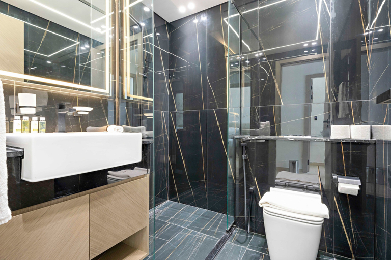 Bathroom, Stunning Modern 3BR Apartment in JVC, Dubai