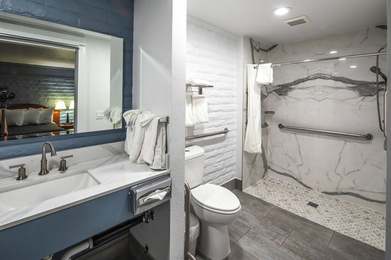 Bathroom 27