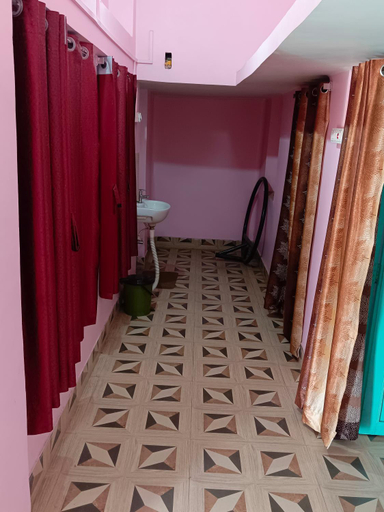 Bedroom 2, Savtri Cottage, Deoghar