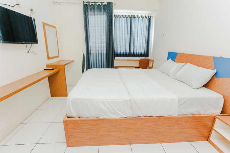 Bedroom 8