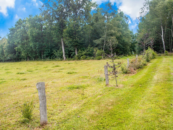 Others 5, Secluded Chalet in Rogery, Luxembourg