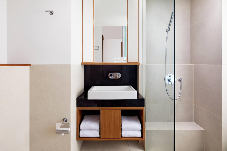 Bathroom 5, Fairfield by Marriott Bali Kuta Sunset Road, Badung