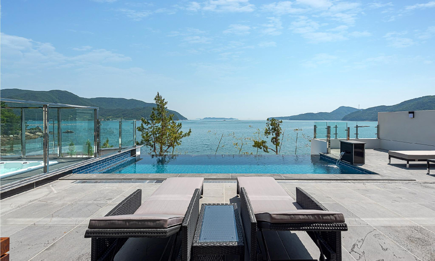 Others 5, Baum A, Geoje