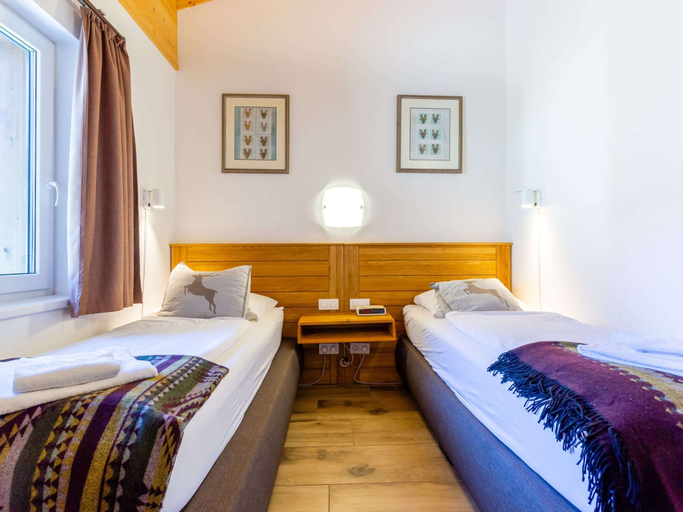 Bedroom 3, Apartment in Piesendorf in ski Area With Sauna, Zell am See