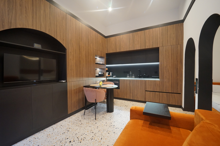 Others, Jais Home-moon Apartment-muzeului Square-old Town, Cluj-napoca