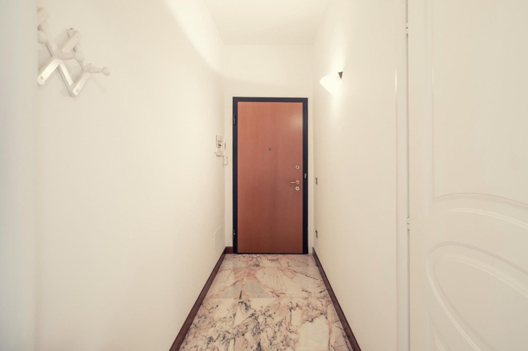 Others 4, Sanremo City Center II by Wonderful Italy, Imperia