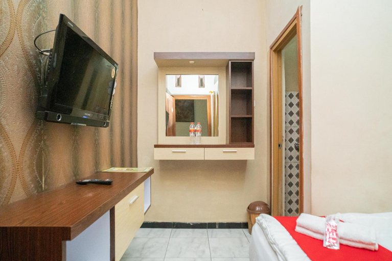 Bedroom 12