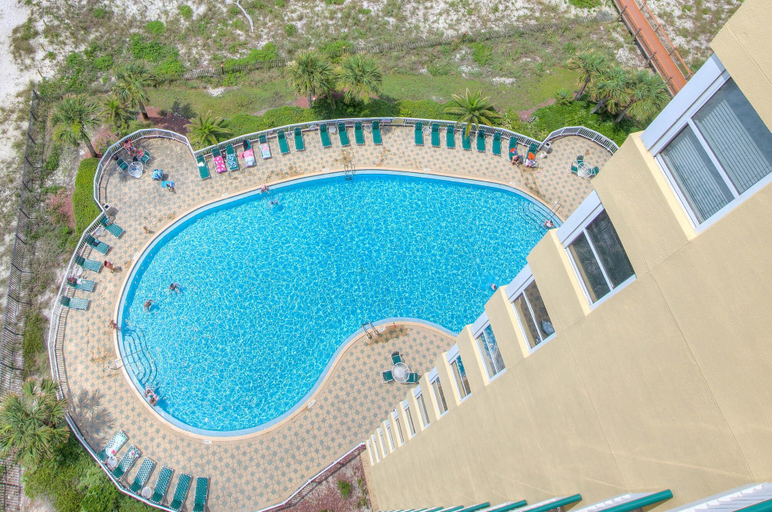 Sport & Beauty 2, Beach Colony East 15b-penthouse, Escambia