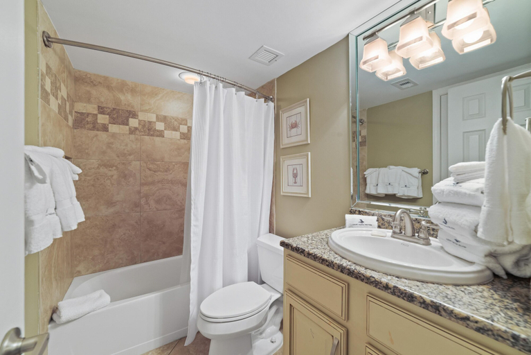 Bathroom 4, Seaspray West 105- Gulf Front, Escambia