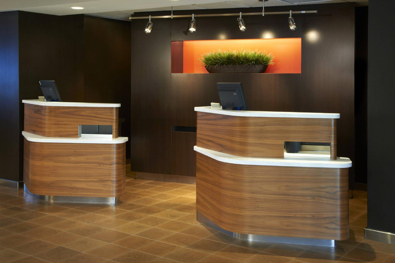 Public Area, Courtyard by Marriott Detroit Warren, Macomb