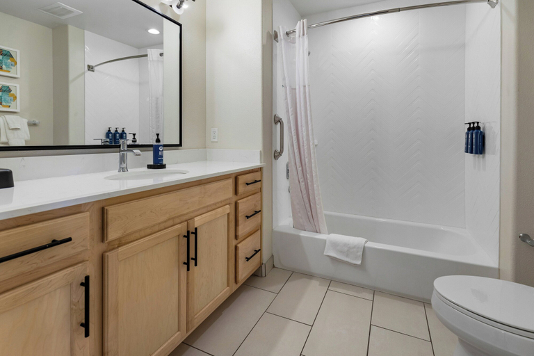 Bathroom 4, WorldMark St. George, Washington