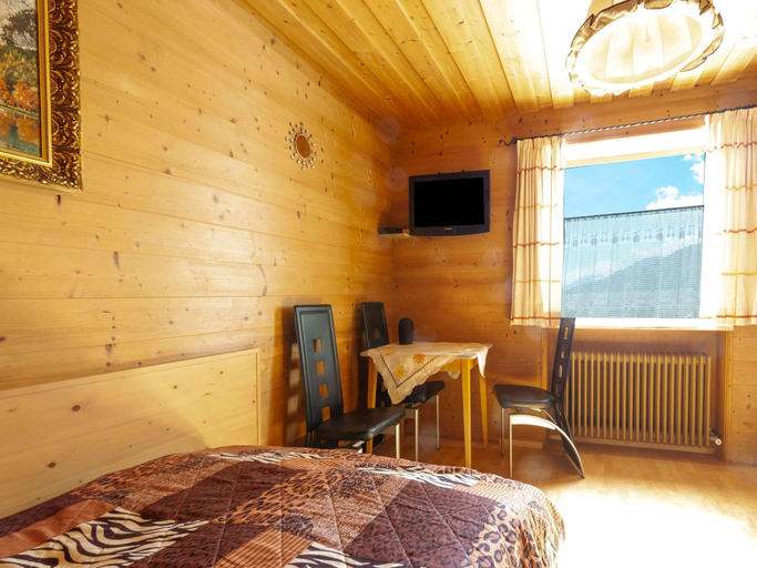 Others 2, Apartment in St. Johann in Tyrol With Terrace, Kitzbühel
