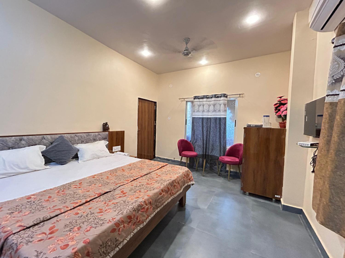 Bedroom 2, Hotel Madhuvan Ujjain, Ujjain