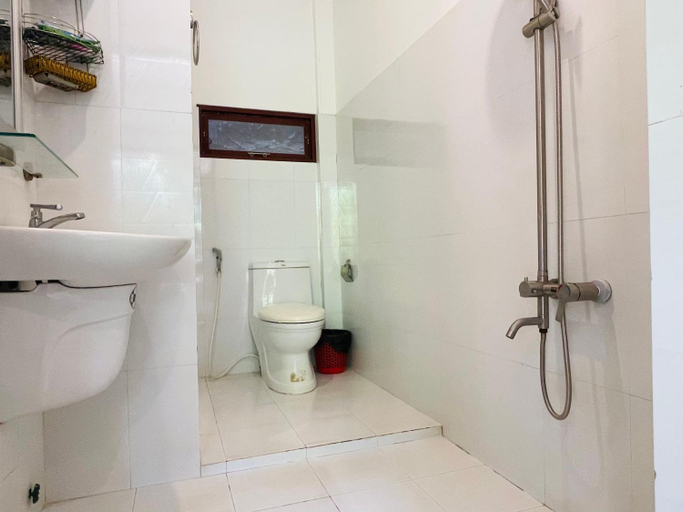 Bathroom 4, Mui Ne Garden Hotel and Kite School, Phan Thiết