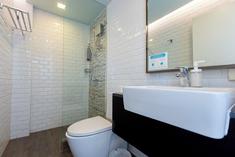 Bathroom 6