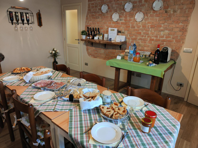 Food & Drinks, Bricco - Bed&Breakfast, Alessandria