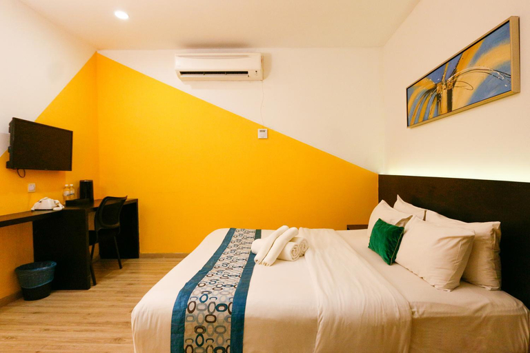 Bedroom 12