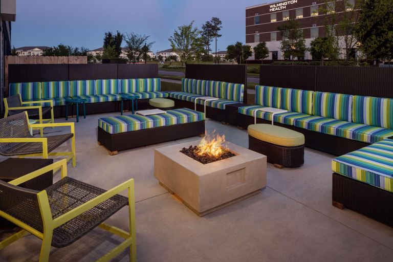 Food & Drinks 5, Home2 Suites By Hilton Wilmington Medical Park Downtown, New Hanover