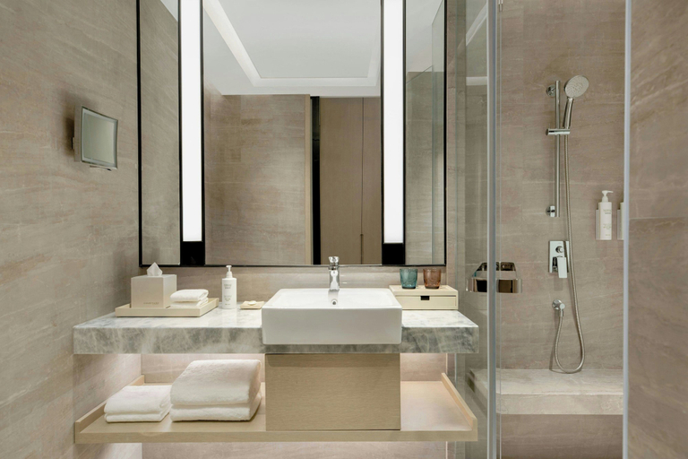 Bathroom 3, Courtyard By Marriott Shanwei Haifeng, Shanwei
