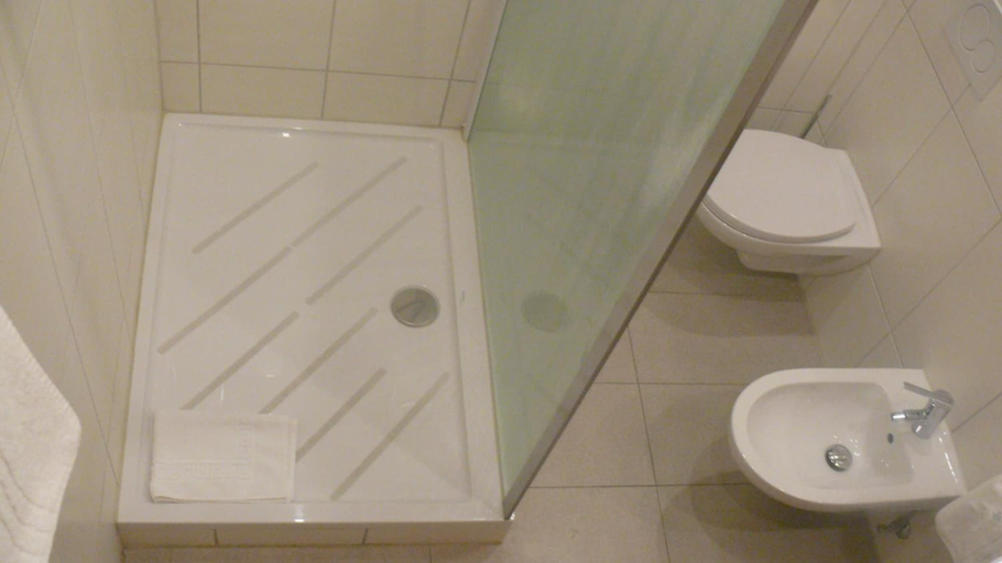 Bathroom 5, Alpina Hotel, Rosenheim