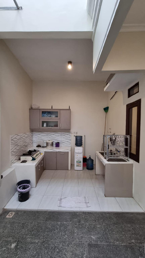 Dining Room 7