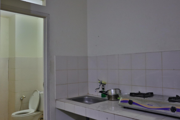 Bathroom 11