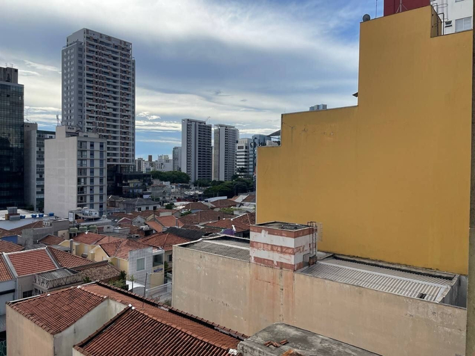 Others 3, Minihouse Pinheiros, São Paulo