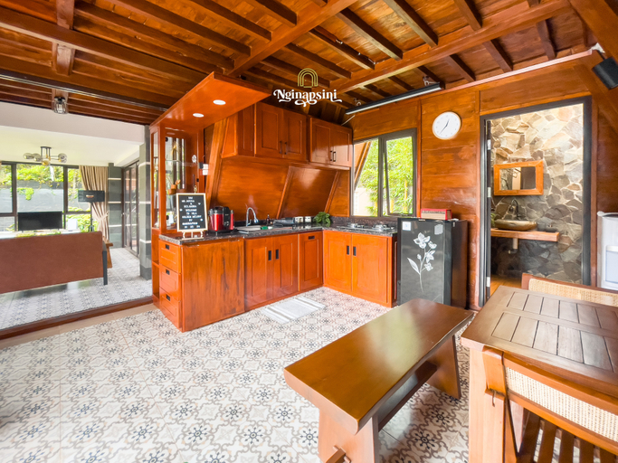 Food & Drinks, Golden Melody Luxury Cabin by Nginapsini, Bogor