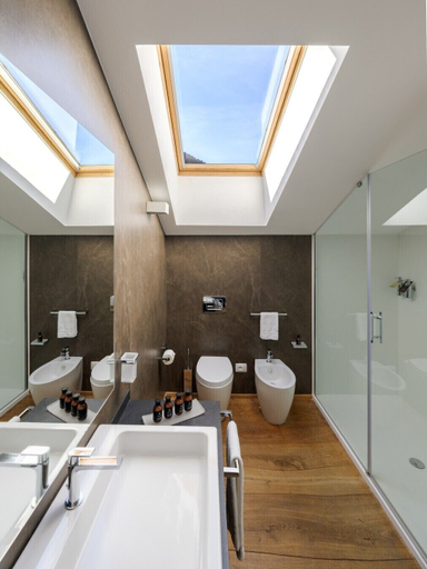 Bathroom 5, Montana Lodge & Spa, by R Collection Hotels, Aosta