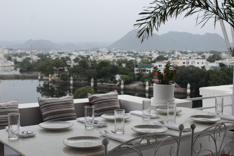 Food & Drinks 5, Grandrosse Boutique - Pichola Lake Facing Hotel , Udaipur
