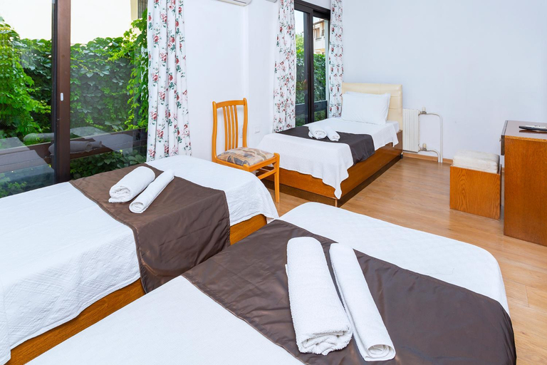 Others 2, Kabasakal Otel, Çeşme