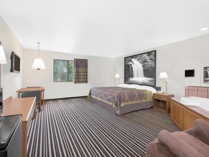 Bedroom 4, Wrangler Hotel, Stevens