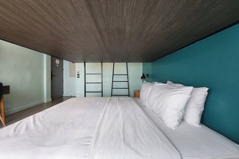 Bedroom 18