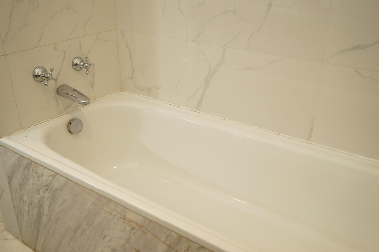 Bathroom 9