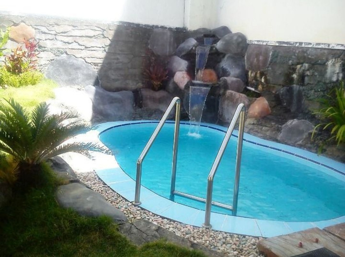 Sport & Beauty, Villa Kencana Apel C1, Malang