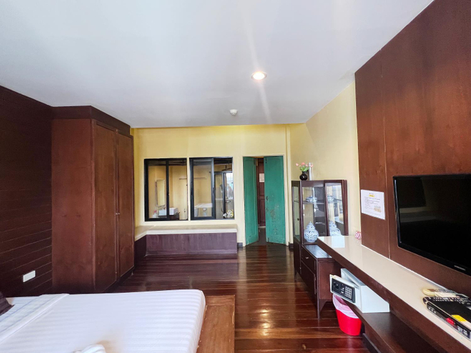 Bedroom 9