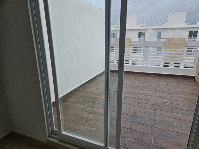 Others 5, Habitacion con bano privado y terraza propia, Cozumel