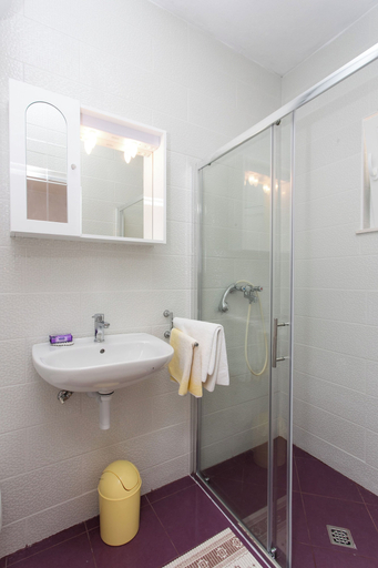 Bathroom 4, Guest House Oreb, Pojezerje