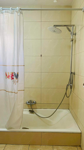 Bathroom, studio apartment