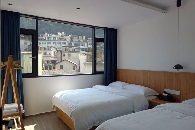Bedroom 3, Huang Mountain Wangfeng Hotel, Huangshan