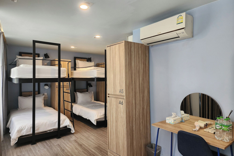 Bedroom 24