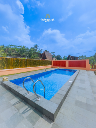 Sport & Beauty 2, Golden Melody Luxury Cabin by Nginapsini, Bogor