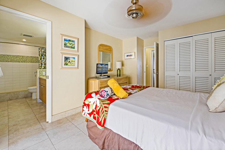 Bedroom 2, Hololani B703 - Full Ocean View -, Maui