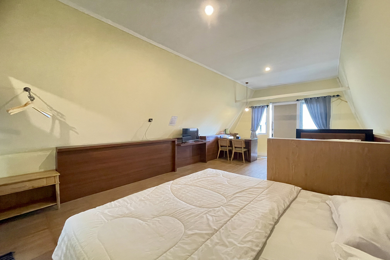 Bedroom 6