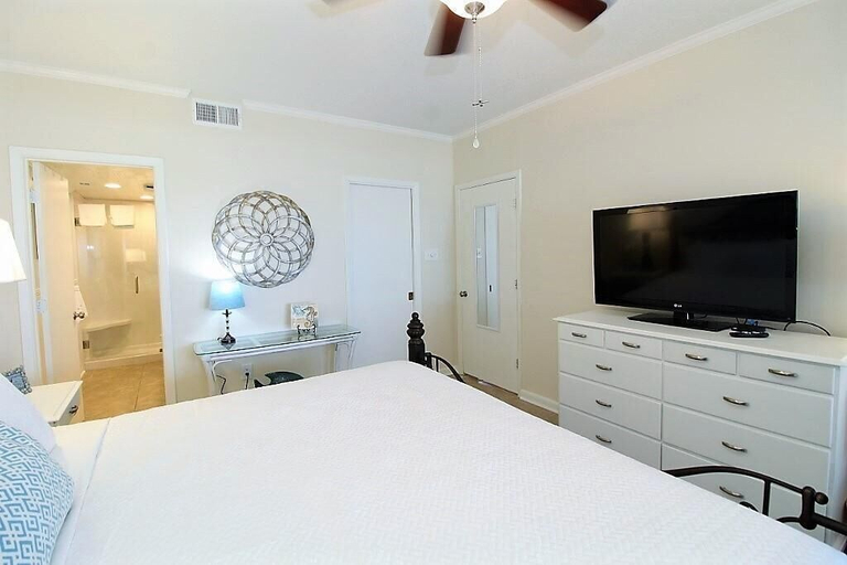 Bedroom 2, Shipwatch A201, Escambia